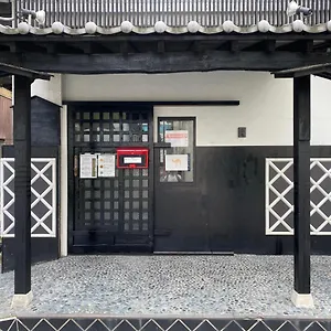  Hostal Nomad East